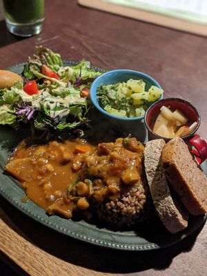Vegan curry plate at Organic House Salute in Kyoto