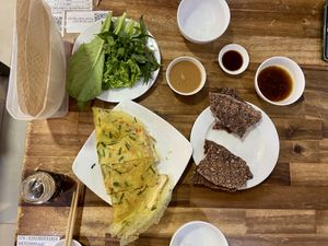 Mixed cake, steamed rice rolls and young heat of coconut   at Khai Minh 1 in Ho Chi Minh City