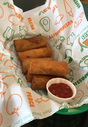 Vegetable Spring Rolls with Sweet Chili Sauce. Superb. at Bombay Food Junkies in St Louis
