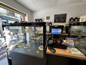   at Noah Pâtisserie Végétale in Tours