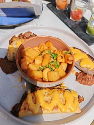 Quesadillas nature avec pomme de terre at Nopal in Chartres