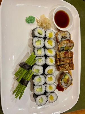 Veganes Sushi-Menu at ChiJa in Tubingen