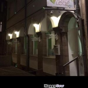 the tasty leaf at night at The Tasty Leaf in Nuremberg