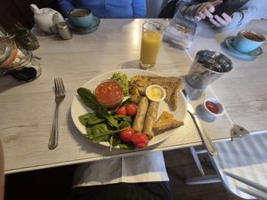 Vegan breakfast at Whelk Coppers Tea Rooms in Sheringham