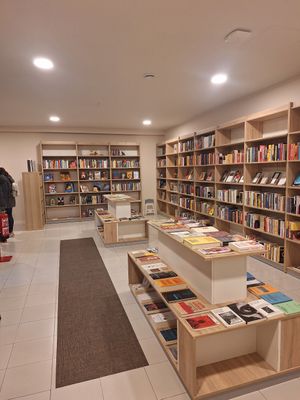  at Inquieta Livraria in Lisbon