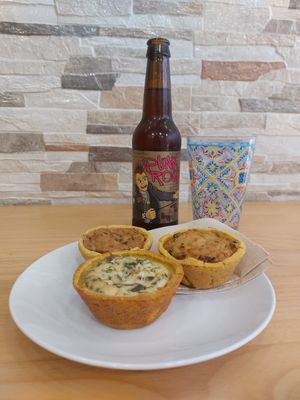 Quiches at Inquieta Livraria in Lisbon