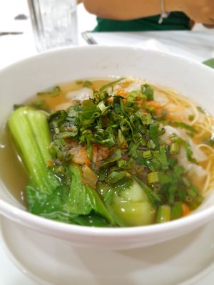 Wonton soup at Nhân Duyên in Ho Chi Minh City