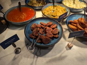 Labelled items at Log Restaurant in Sinettae