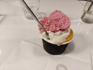 Sea buckthorn, honey & rosemary, blueberry. The first is vegan, not sure about the other two at Choco Deli Oy Rinteenkulma in Rovaniemi