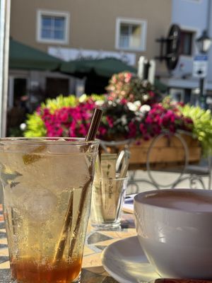 Cappuccino & Eistee  at Cafe Luca's in Immenstadt