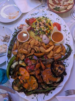 Vegan platter at Masaya Restaurant in Berlin
