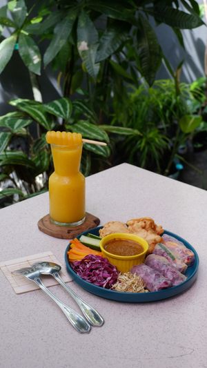 Fresh vegetarian comfort food, made daily with love – Jogja at Fairy Kale Vegetarian in Yogyakarta