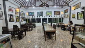  at Waroeng Palembang in Banyuwangi