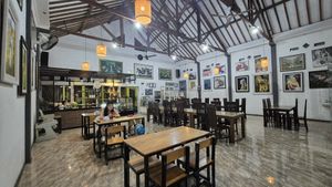  at Waroeng Palembang in Banyuwangi