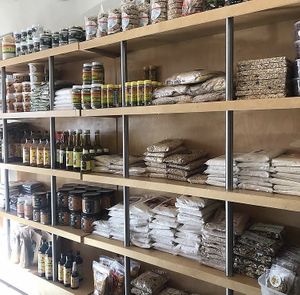 Algunos de los productos que venden at La Flor De La Vida in Tijuana