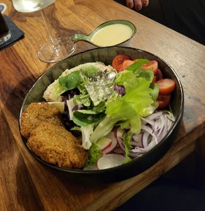 Mezze Bowl at Linde in Buehl