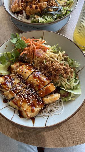 BUN Bowl  at Brews N Bowls in Koblenz