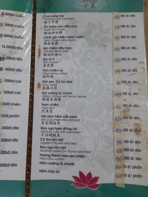 Menu is in Vietnamese, English and Chinese at Thảo in Ho Chi Minh City