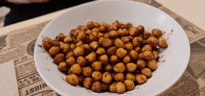 Garbanzos especiados. at Sol Veggie in Logrono