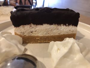 Snickers pie  at Sol Veggie in Logrono