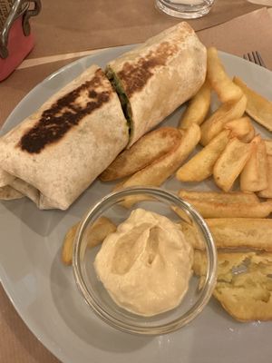 Asian shawarma  at Sol Veggie in Logrono