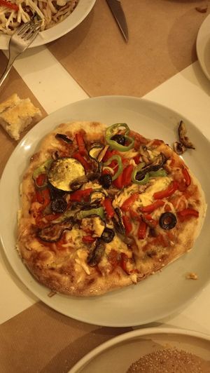 Pizza de verduras at Sol Veggie in Logrono