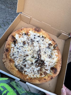 vegan truffle pizza  at SIMONA in Toronto