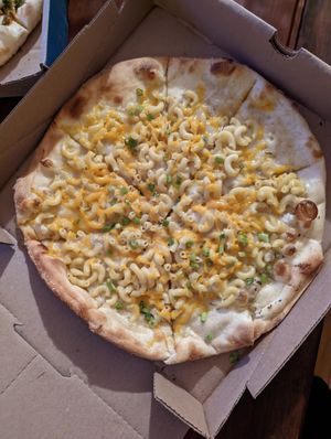 Mac n cheese pizza at Dimo's Pizza - Logan Square in Chicago
