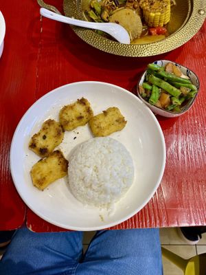   at Clean Water Vegetarian - 净水素食 in Shanghai