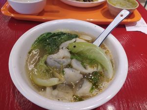 Wonton soup at Clean Water Vegetarian - 净水素食 in Shanghai