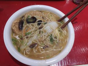 Minced tofu in clay pod noodles at Clean Water Vegetarian - 净水素食 in Shanghai