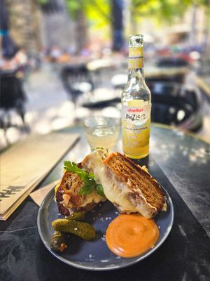 Grilled cheese Sandwich at oté in Cologne