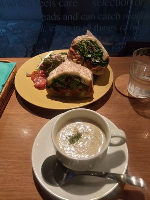  at Ko-So Cafe in Tokyo