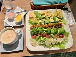 Salad & soup  at Ko-So Cafe in Tokyo