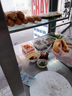 Preparing my take away vegan food at PHÚC AN 1986 in Ho Chi Minh City
