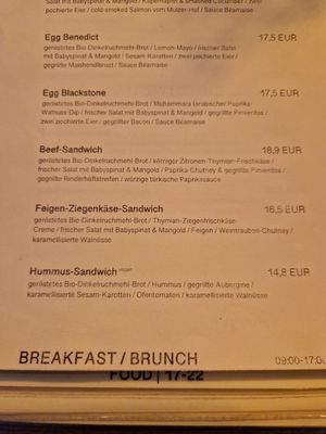 Menü - veganes Frühstück at Offsid3 in Regensburg