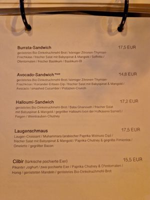 Menü - veganes Frühstück at Offsid3 in Regensburg