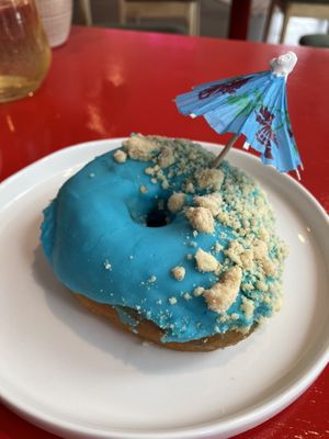 Kiwi Christmas doughnut   at Vonuts in Wellington
