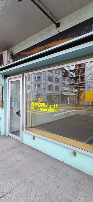Empty. Closed. at OMOM PopUp in Basel