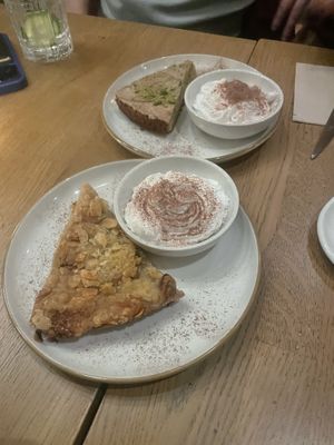   at Kosmopoliet in Bruges