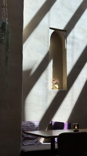   at Kosmopoliet in Bruges