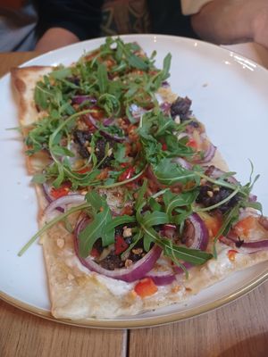 Tapas flammkuchen at Kosmopoliet in Bruges