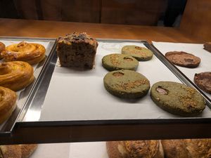 Matcha cookies and banana bread at Nomad Frutas Selectas in Barcelona