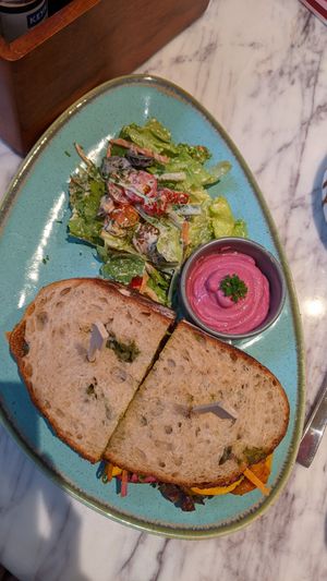  at Earth Cafe @ Churchgate in Mumbai