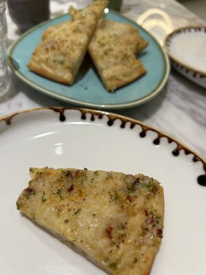 Half a Garlic bread with cheese   at Earth Cafe @ Churchgate in Mumbai