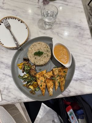Tofu platter with rice  at Earth Cafe @ Churchgate in Mumbai