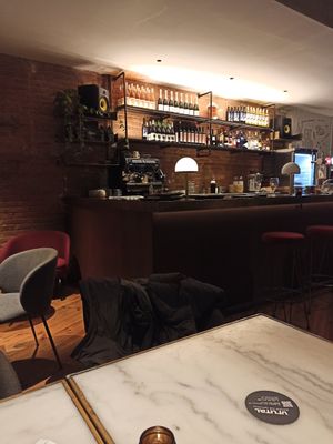 Local at Vrutal - Diputació in Barcelona