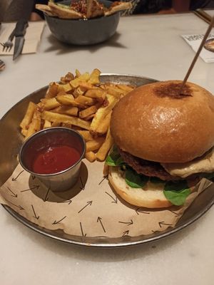French Kiss Burger at Vrutal - Diputació in Barcelona