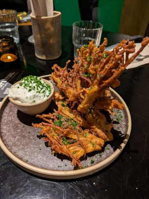 Fried enoki at Vrutal - Diputació in Barcelona