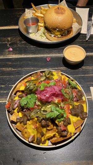 Nachos and double smash burger  at Vrutal - Diputació in Barcelona